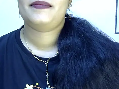 Snapshot of Muskan_Jha chatting on 07/19/26, 02:10 Muskan Jha online show from 07/19/26, 02:10
