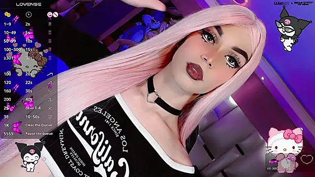 Snapshot of dearAlanaxxx chatting on 11/25/25, 05:51 dearAlanaxxx online show from 11/25/25, 05:51