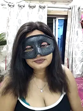 Cute-richa1 online show from 05/01/26, 05:28