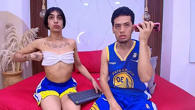 Loversinfire2 online show from 06/07/26, 02:48