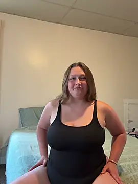 sammi b12 online show from 07/08/26, 05:50