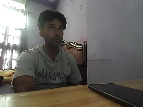 Snapshot of VienneseTripe chatting on 02/19/26, 04:52 VienneseTripe online show from 02/19/26, 04:52