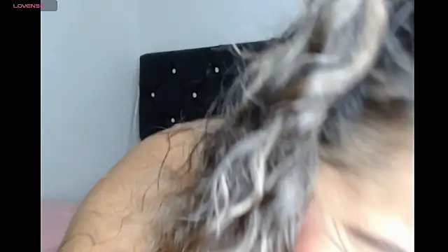 pamela Tiny online show from 05/09/26, 09:03