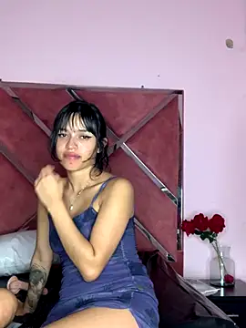 Snapshot of LiilithStonne chatting on 11/16/25, 09:04 LiilithStonne online show from 11/16/25, 09:04