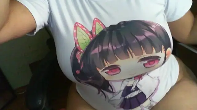 Snapshot of DiivaMarii chatting on 12/15/25, 04:00 DiivaMarii online show from 12/15/25, 04:00