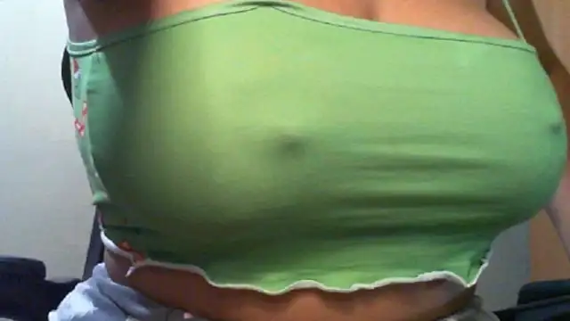 Snapshot of DiivaMarii chatting on 04/19/26, 12:26 DiivaMarii online show from 04/19/26, 12:26