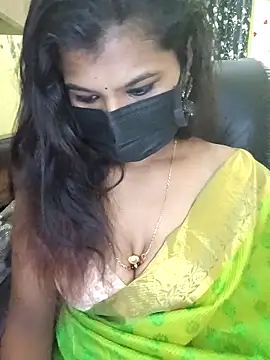 Snapshot of Premalatha_28 chatting on 03/20/26, 07:08 Premalatha 28 online show from 03/20/26, 07:08
