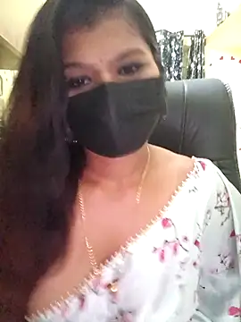 Snapshot of Premalatha_28 chatting on 03/28/26, 06:29 Premalatha 28 online show from 03/28/26, 06:29
