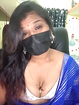 Snapshot of Premalatha_28 chatting on 04/03/26, 06:17 Premalatha 28 online show from 04/03/26, 06:17