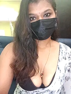 Snapshot of Premalatha_28 chatting on 04/05/26, 07:22 Premalatha 28 online show from 04/05/26, 07:22