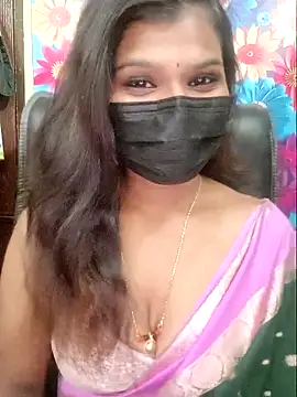 Snapshot of Premalatha_28 chatting on 04/16/26, 05:47 Premalatha 28 online show from 04/16/26, 05:47