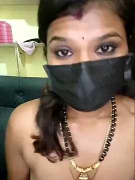 Snapshot of Premalatha_28 chatting on 04/19/26, 07:05 Premalatha 28 online show from 04/19/26, 07:05