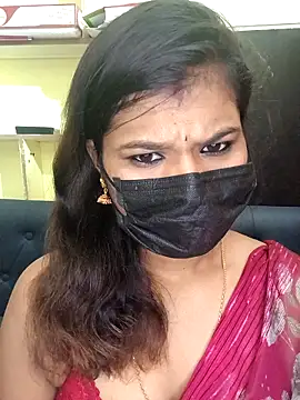 Snapshot of Premalatha_28 chatting on 04/29/26, 06:58 Premalatha 28 online show from 04/29/26, 06:58