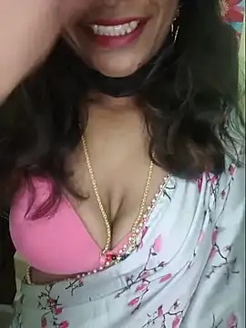 Snapshot of Premalatha_28 chatting on 05/16/26, 07:27 Premalatha 28 online show from 05/16/26, 07:27