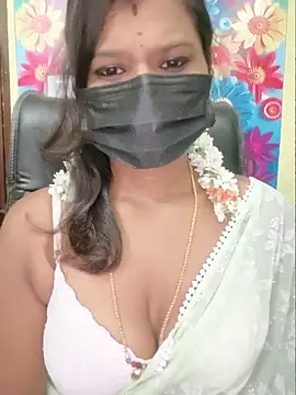 Snapshot of Premalatha_28 chatting on 05/19/26, 04:13 Premalatha 28 online show from 05/19/26, 04:13