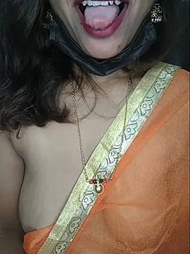 Snapshot of Premalatha_28 chatting on 05/28/26, 06:05 Premalatha 28 online show from 05/28/26, 06:05