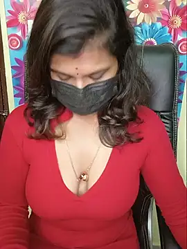 Snapshot of Premalatha_28 chatting on 06/16/26, 05:10 Premalatha 28 online show from 06/16/26, 05:10