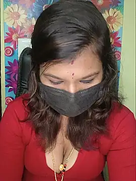 Snapshot of Premalatha_28 chatting on 06/20/26, 07:05 Premalatha 28 online show from 06/20/26, 07:05