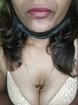 Snapshot of Premalatha_28 chatting on 07/03/26, 08:54 Premalatha 28 online show from 07/03/26, 08:54