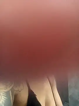 Snapshot of biadominatrix chatting on 02/13/26, 05:42 biadominatrix online show from 02/13/26, 05:42