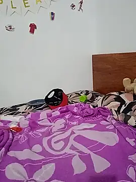 Elduodinamico45 online show from 12/02/25, 03:34