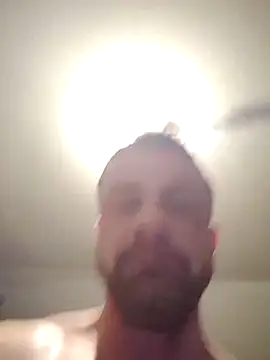 Snapshot of Mateo1112dj chatting on 02/04/26, 12:05 Mateo1112dj online show from 02/04/26, 12:05