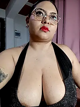 Snapshot of Anna_Lucia88 chatting on 04/11/26, 05:12 Anna Lucia88 online show from 04/11/26, 05:12
