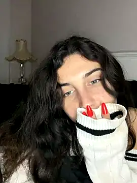 sometimesmiachristina online show from 11/29/25, 06:38