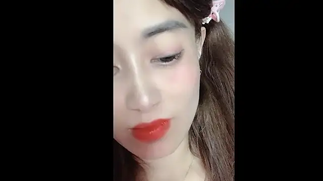 MiAnna-Lovee online show from 11/25/25, 07:41