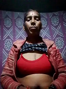 Snapshot of Xx_savita chatting on 12/19/25, 10:50 Xx savita online show from 12/19/25, 10:50