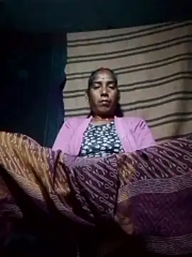 Snapshot of Xx_savita chatting on 12/20/25, 10:39 Xx savita online show from 12/20/25, 10:39