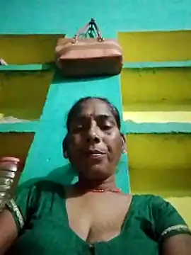 Snapshot of Xx_savita chatting on 02/12/26, 08:04 Xx savita online show from 02/12/26, 08:04