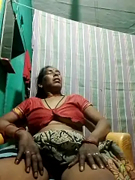 Snapshot of Xx_savita chatting on 03/10/26, 08:36 Xx savita online show from 03/10/26, 08:36