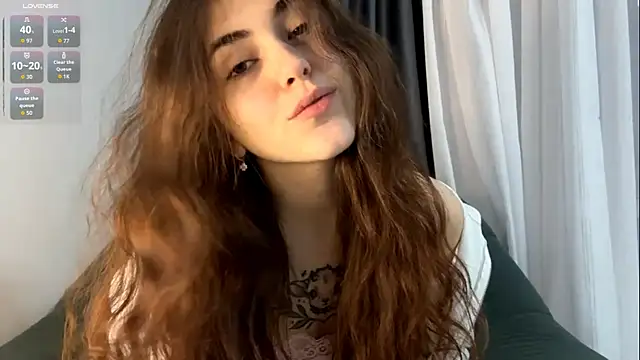 Snapshot of ScaNovaXen_ chatting on 12/15/25, 05:23 ScaNovaXen online show from 12/15/25, 05:23