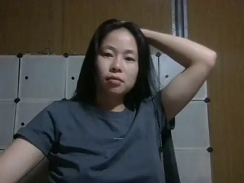 Cat-meow online show from 06/15/26, 02:52