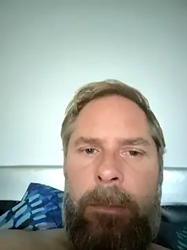 Snapshot of Rocolove1 chatting on 11/17/25, 09:48 Rocolove1 online show from 11/17/25, 09:48