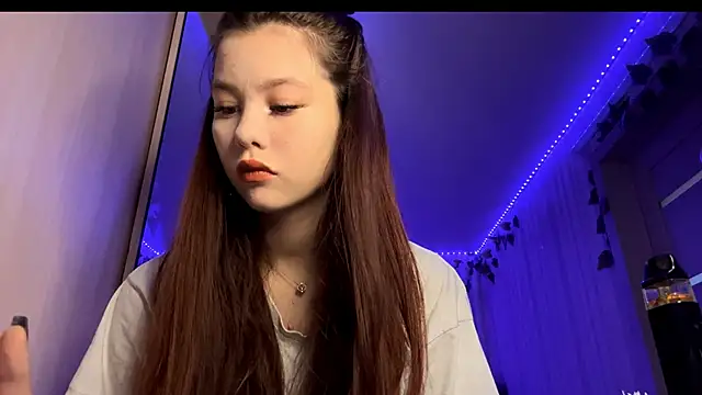 CutieSlim online show from 11/19/25, 10:59