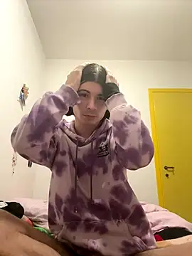 Snapshot of jessyslay chatting on 11/16/25, 05:51 jessyslay online show from 11/16/25, 05:51