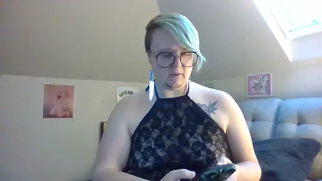 queerlyjaz online show from 11/26/25, 05:03