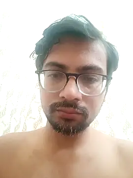 Snapshot of Rajkinky2028 chatting on 11/18/25, 03:45 Rajkinky2028 online show from 11/18/25, 03:45