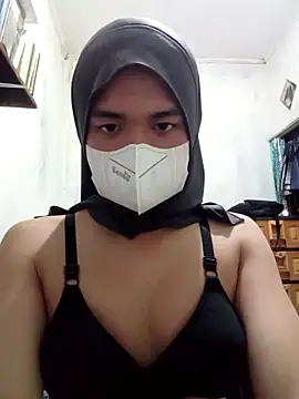 HawaWhisper online show from 12/16/25, 04:12