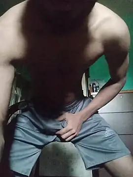 Snapshot of hotandhorny69h chatting on 11/18/25, 03:01 hotandhorny69h online show from 11/18/25, 03:01