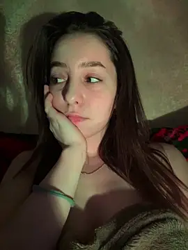 Anoraaa8A online show from 05/11/26, 07:33