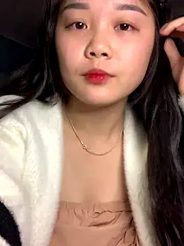 Snapshot of Baa-bee22 chatting on 11/19/25, 06:52 Baa-bee22 online show from 11/19/25, 06:52