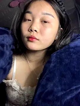 Snapshot of Baa-bee22 chatting on 11/28/25, 01:58 Baa-bee22 online show from 11/28/25, 01:58