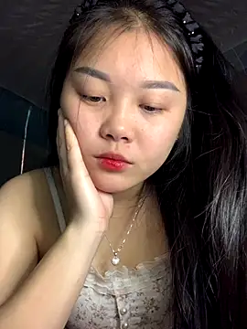 Snapshot of Baa-bee22 chatting on 12/01/25, 04:17 Baa-bee22 online show from 12/01/25, 04:17