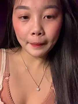 Snapshot of Baa-bee22 chatting on 02/04/26, 01:44 Baa-bee22 online show from 02/04/26, 01:44