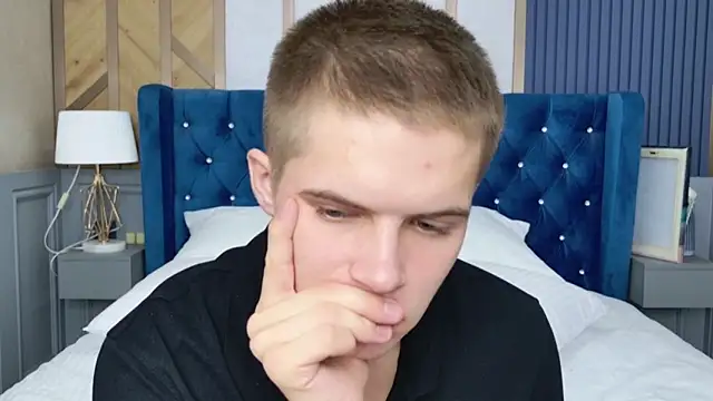 Piter Ward online show from 11/24/25, 11:04