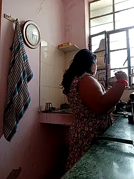 CUTE-LOVE-SWEETS online show from 04/04/26, 04:55