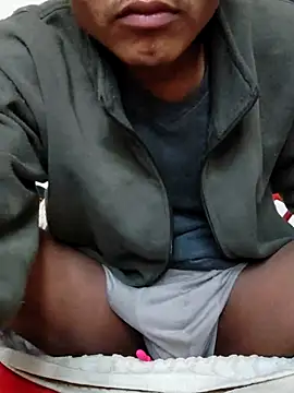 Snapshot of Zinexraj chatting on 01/08/26, 11:23 Zinexraj online show from 01/08/26, 11:23